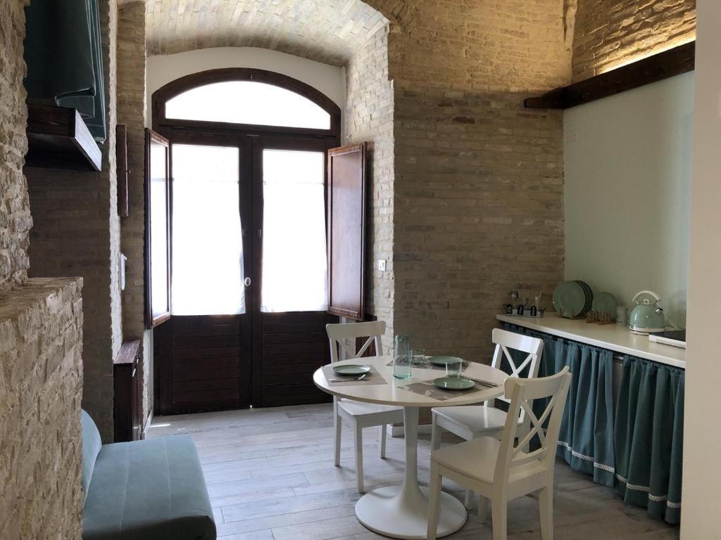 테르몰리 Le Volte Nel Borgo 아파트 외부 사진